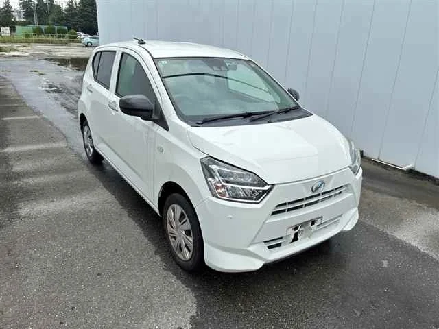 Daihatsu Mira e:S LA360S 2019